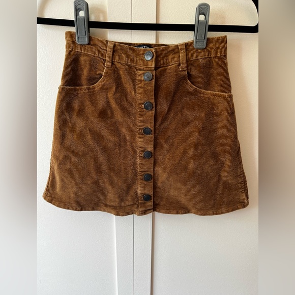 Brandy Melville Mini‎ Skirt Size Small Corduroy Brown Button Front A-line - Picture 2 of 9